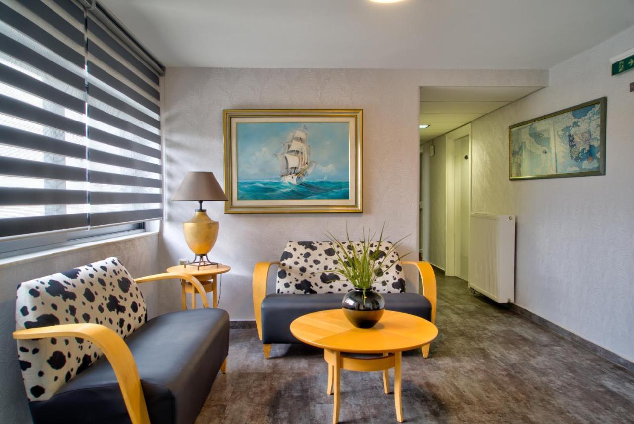 Hotel Poseidon Kamínia