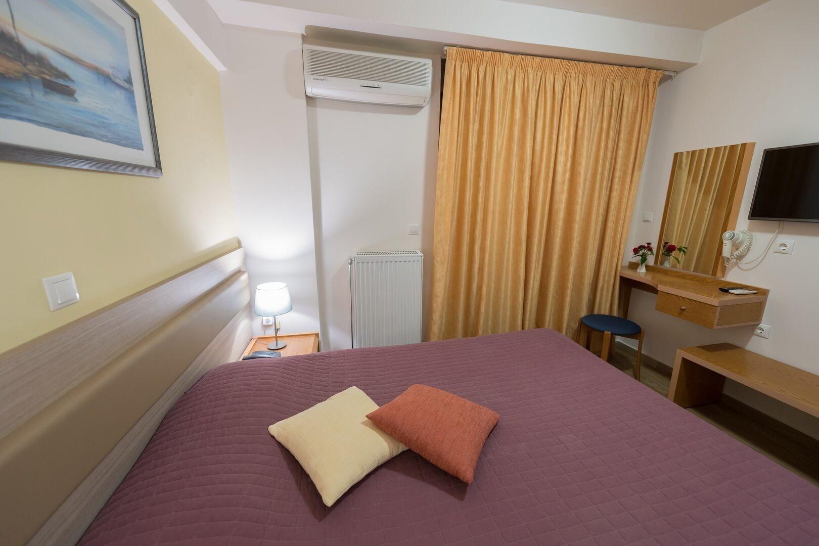 Hotel Poseidon Kamínia