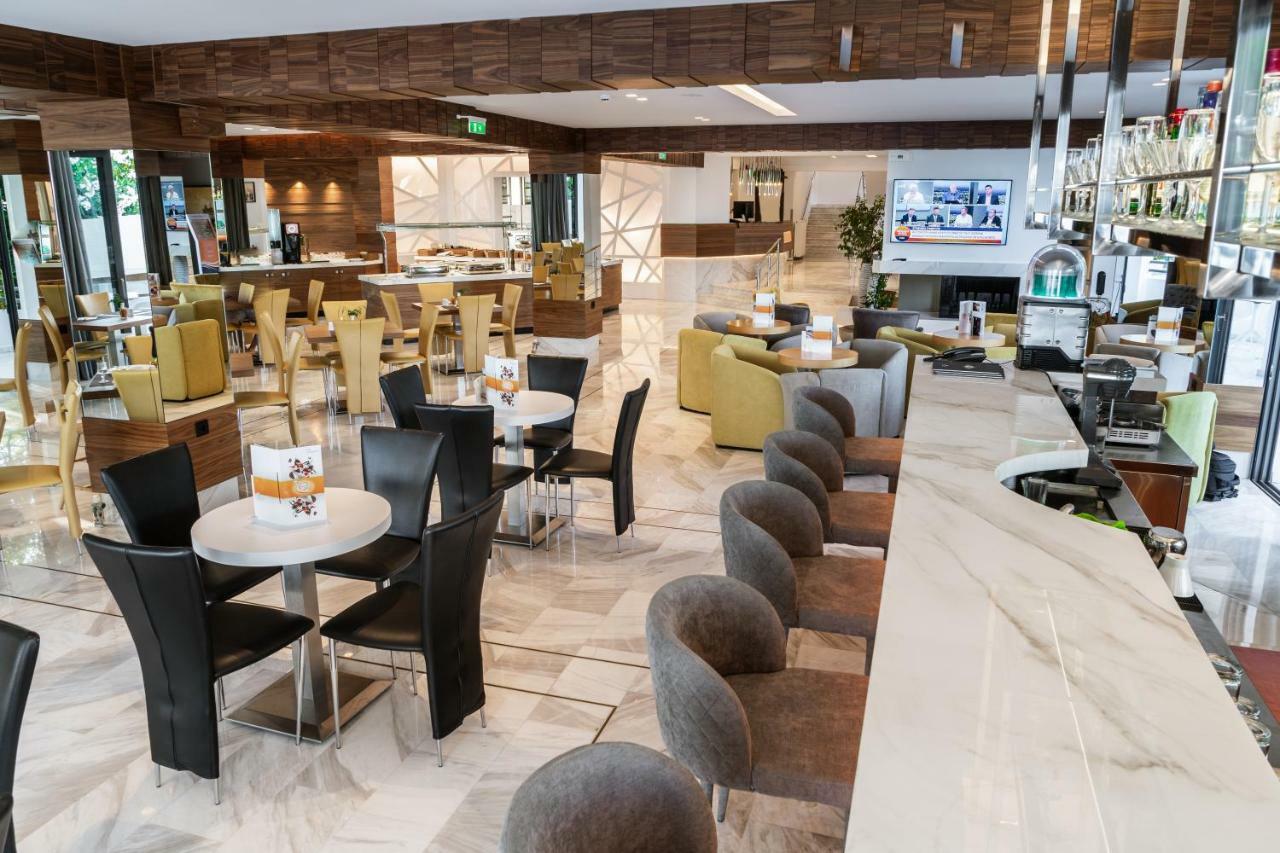 Poseidon Hotel Kamínia